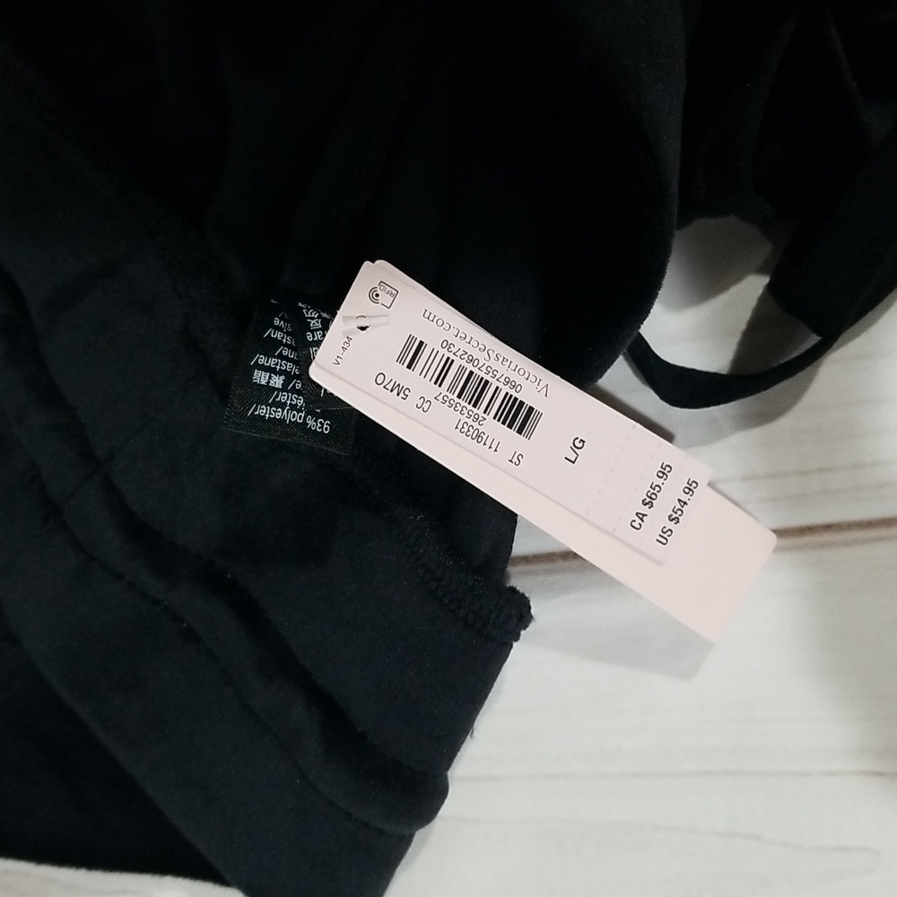 Victoria's Secret Women's Sweatpants Joggers Size L in Black Velvet - Picture 2 of 7